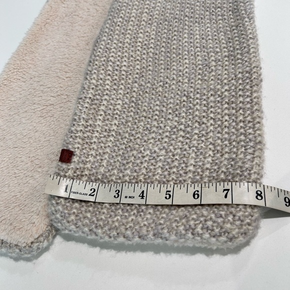 Blue Knit Scarf - Picture 2 of 14